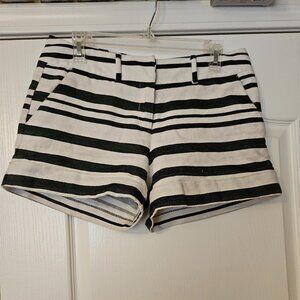 7th Avenue New York and Design Company Black & White Striped Shorts